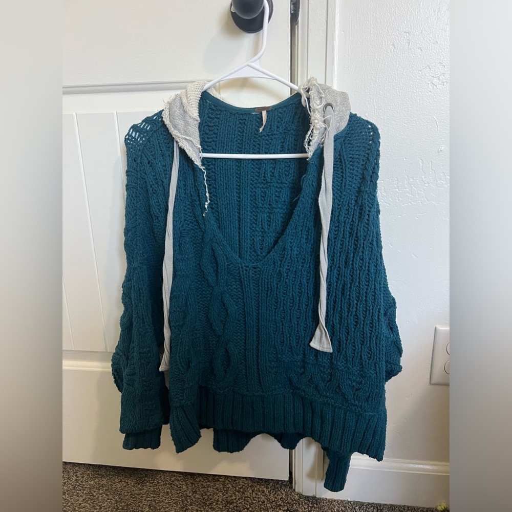 Free People blue baggy sweater